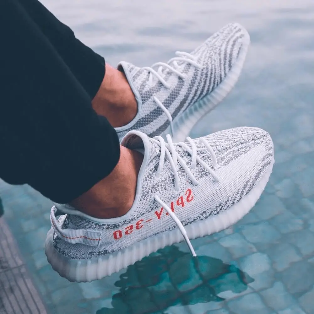 Alternative view of Giày Adidas Yeezy Boost 350 V2 'Blue Tint' B37571