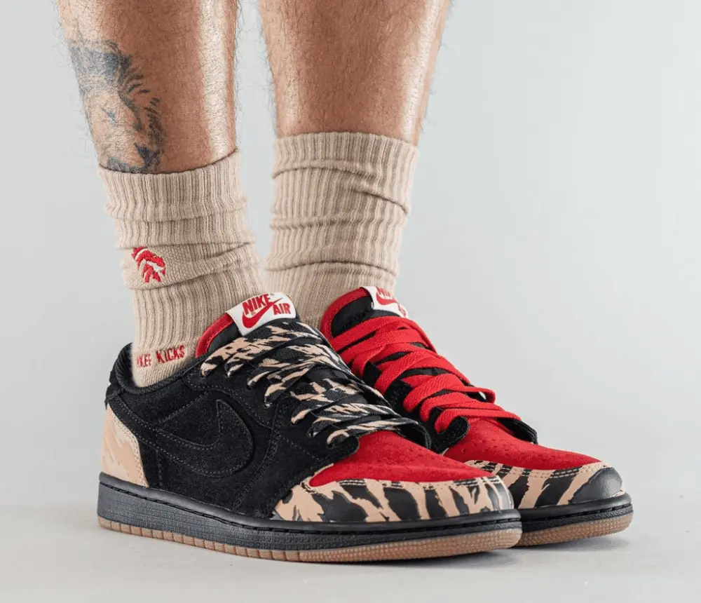 Giày Nike SoleFly x Air Jordan 1 Low Retro OG SP 'Everglades' DN3400-001 - Ảnh 4