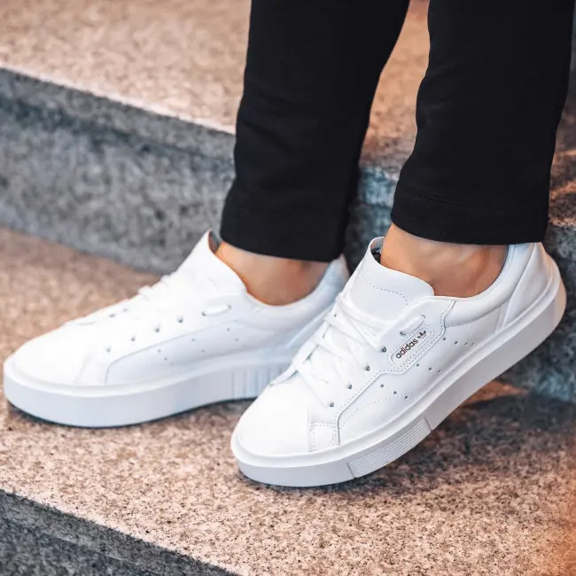 Alternative view of Giày Adidas Sleek Super 'Footwear White' EF8858