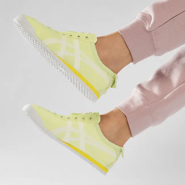 Alternative view of Giày Onitsuka Tiger Mexico 66 Slip On 'Yellow White' 1183B565-750
