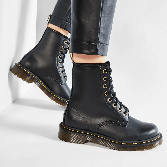 Giày Dr. Martens Vegan 1460 'Felix Rub Off Black' 14045001 - Ảnh 5