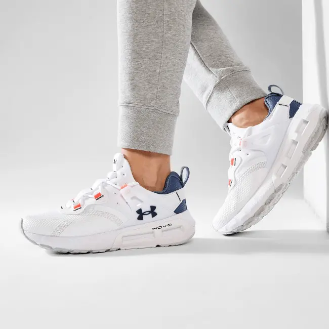 Alternative view of Giày Under Armour HOVR Mega MVMNT 'White Orange' 3023594-104