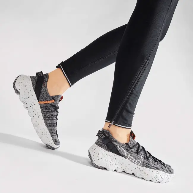 Alternative view of Giày Nike Wmns Space Hippie 04 'Iron Grey' CD3476-002