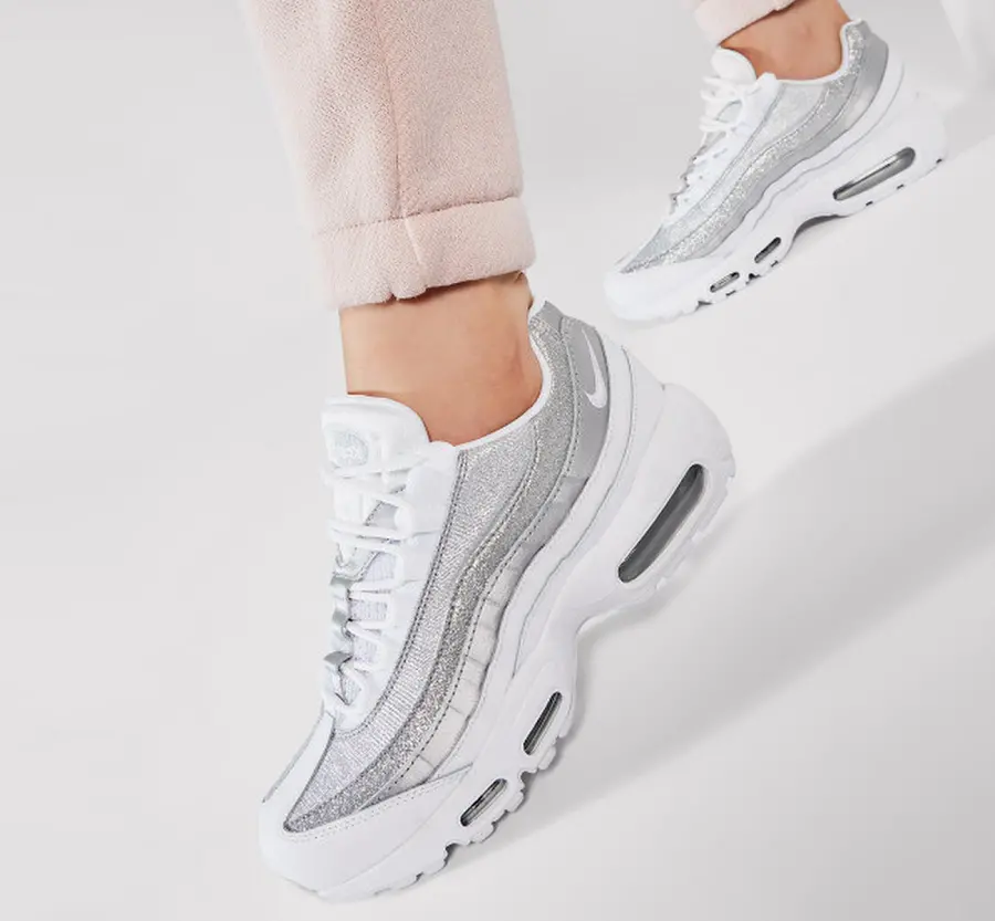 Giày Nike Air Max 95 Wmns 'White Metallic Silver' DH3857-100 - Ảnh 4