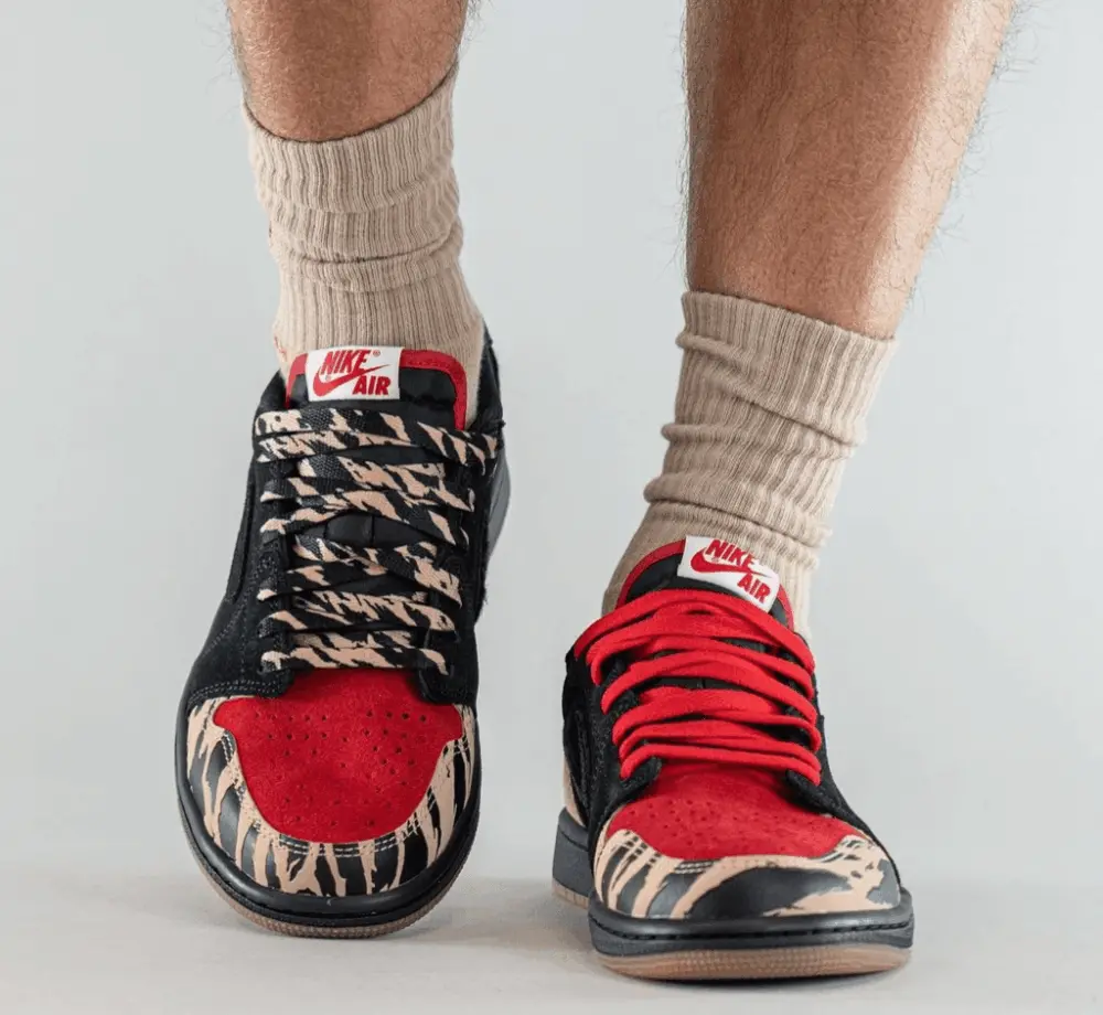 Giày Nike SoleFly x Air Jordan 1 Low Retro OG SP 'Everglades' DN3400-001 - Ảnh 3