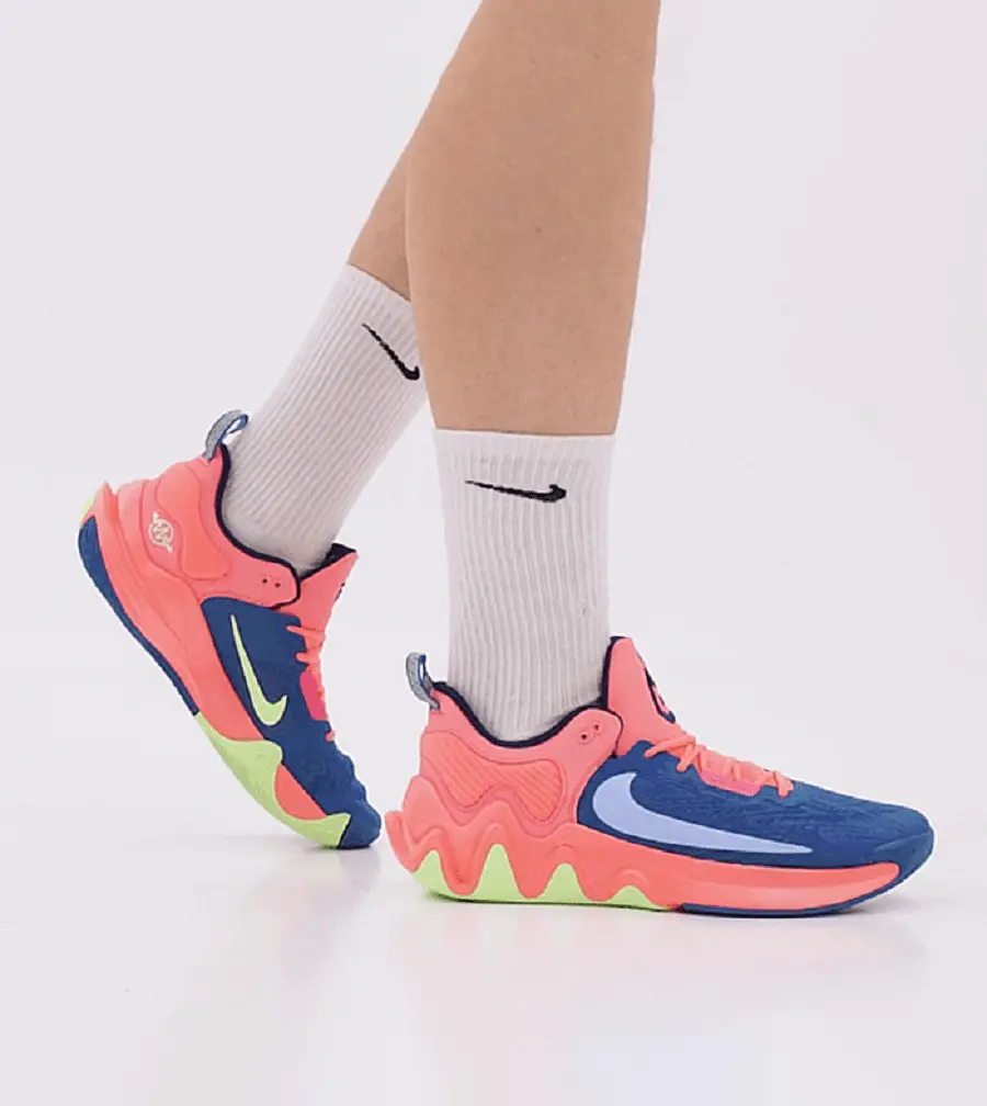 Alternative view of Giày Nike  'Dark Marina Blue Laser Crimson' DM0825-400