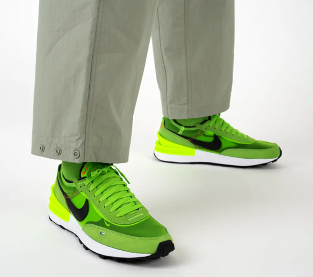 Alternative view of Giày Nike Waffle One 'Electric Green' DA7995-300