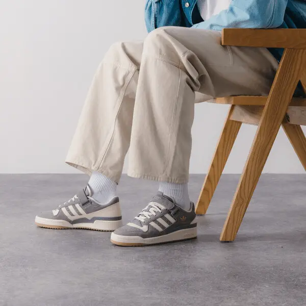 Giày Adidas Forum Low 'Charcoal Solid Grey Gum' FZ6253 - Ảnh 6