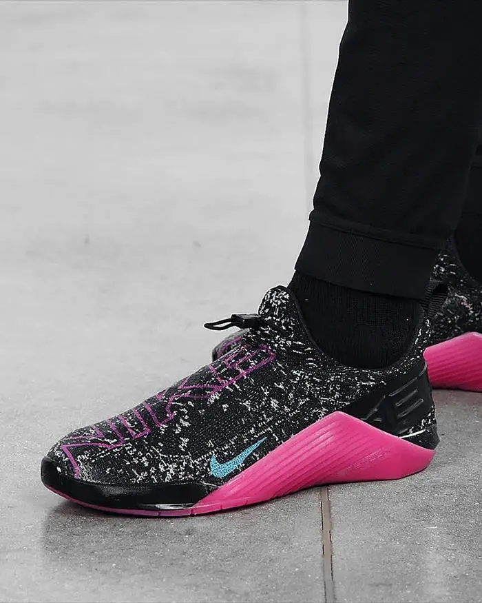 Alternative view of Giày Nike React Metcon AMP 'Black Fire Pink' CT9155-063