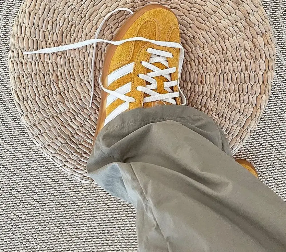 Alternative view of Giày Adidas Gazelle Indoor 'Orange Peel White' HQ8716