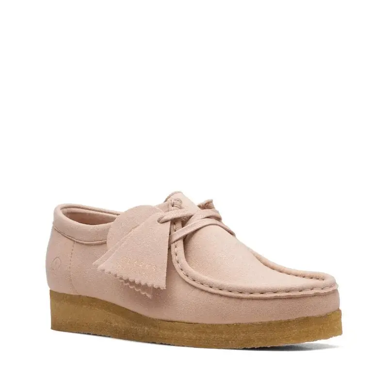 Alternative view of Giày Clarks Wallabee 'Blush Synthetic' 261-69435