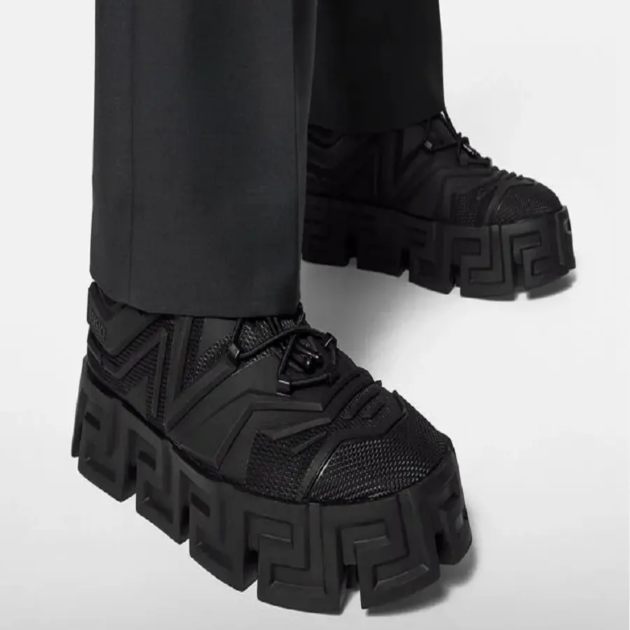 Alternative view of Giày Versace Greca Labyrinth Lace Up 1002189-1A01687-1B000