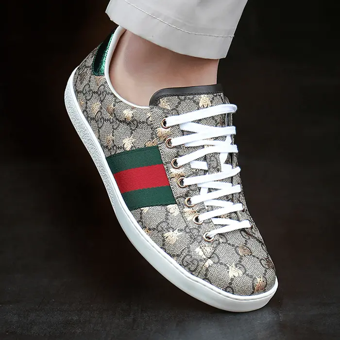 Alternative view of Giày Gucci Ace GG Supreme 'Bees' 548950-9N020-8465