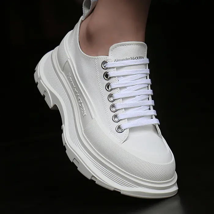 Giày Alexander McQueen Tread Slick 'White' 611705-W4L32-9000 - Ảnh 3