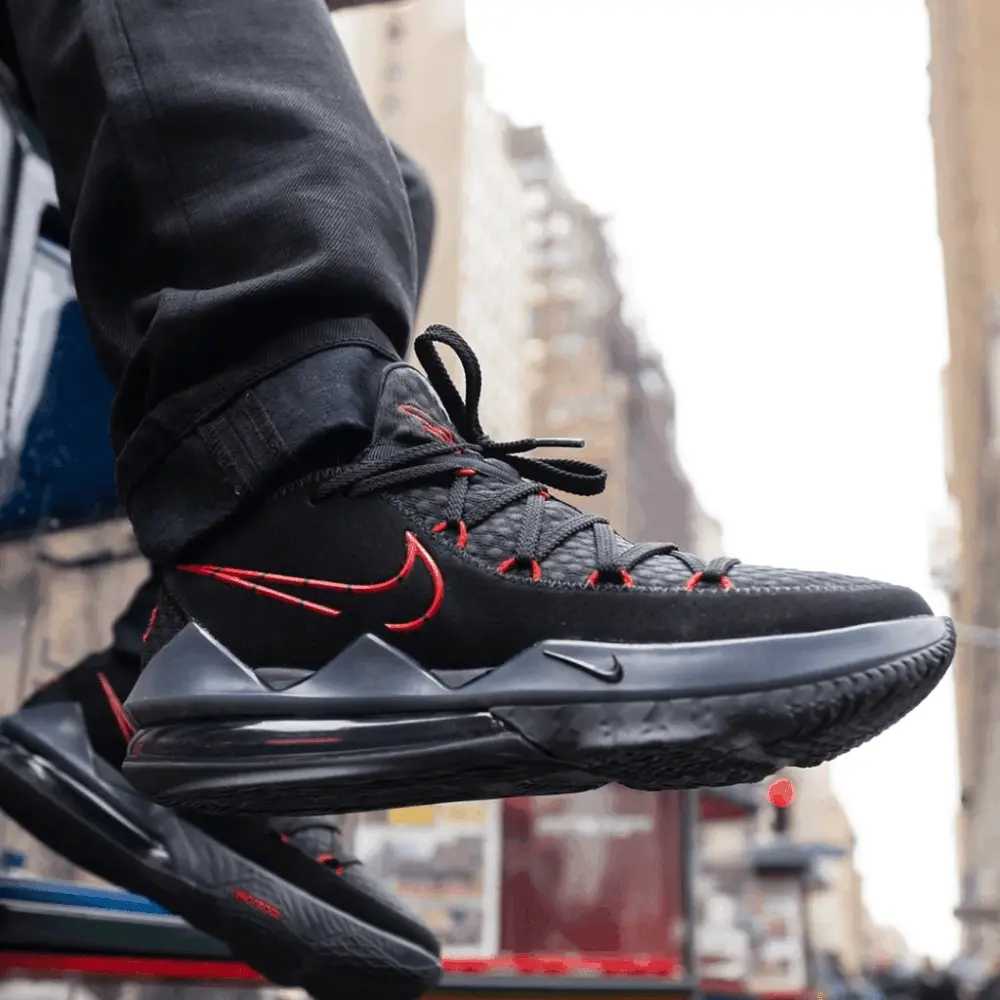 Giày Nike Lebron 17 Low EP 'Bred' CD5006-001 - Ảnh 4