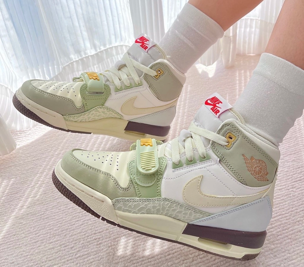 Giày Nike Air Jordan 'Year of the Rabbit' FD9909-111 - Ảnh 5