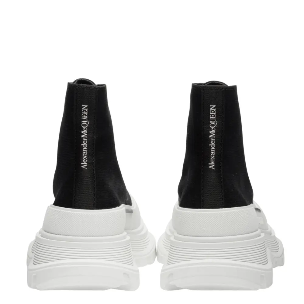 Giày Alexander McQueen Wmns Tread Slick Boots 'Black White' 611706-W4L32-1070 - Ảnh 6