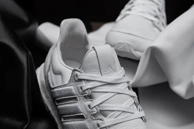 Giày Adidas UltraBoost White Leather EF1355 - Ảnh 5