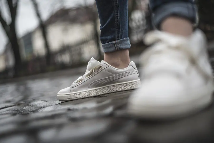 Alternative view of Giày Puma Basket Heart 'Night Sky Grey' 364108-02