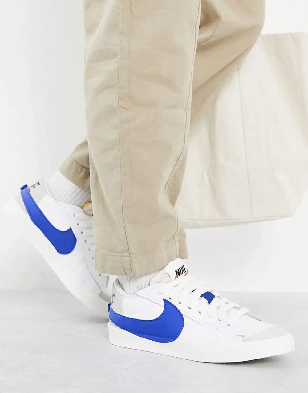 Giày Nike Blazer Low 77 Jumbo 'White Old Royal' DQ8768-100 - Ảnh 5