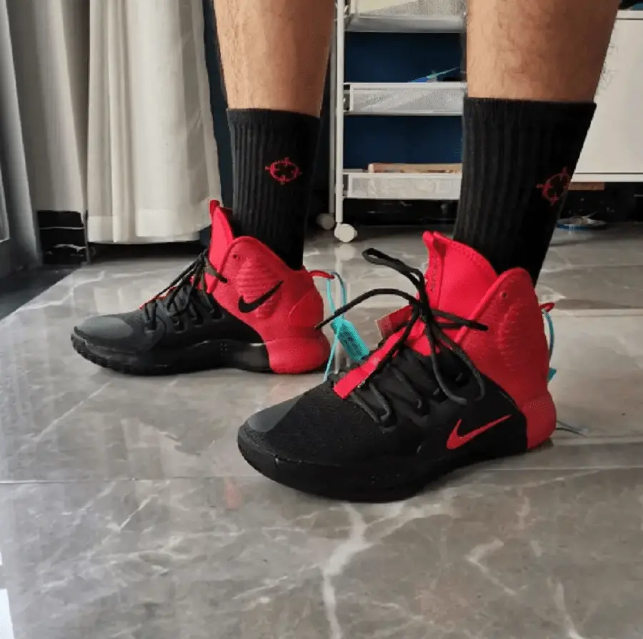 Alternative view of Giày Nike Hyperdunk X University 'Black Red' AO7890-600