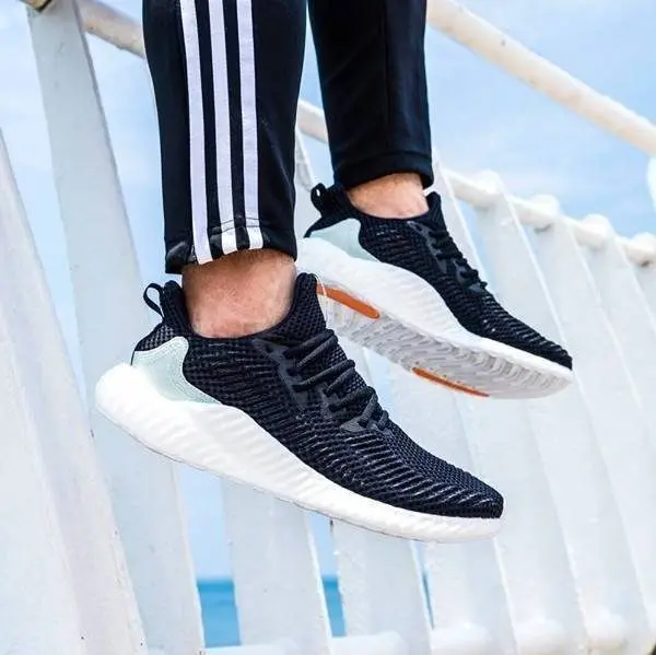 Alternative view of Giày Adidas Alphaboost 'Parley Black' EF1162