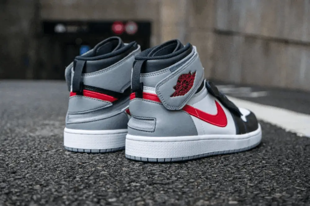 Giày Nike Air Jordan 1 High FlyEase GS 'Particle Grey' CT4897-002 - Ảnh 5