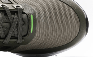 Alternative view of Giày Adidas EQ21 Run Focus Olive Core Black Orbit Green H68086