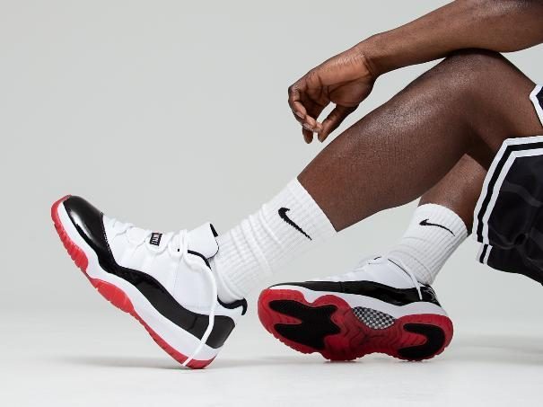 Giày Nike Air Jordan 11 Retro Low 'Concord-Bred' AV2187-160 - Ảnh 5