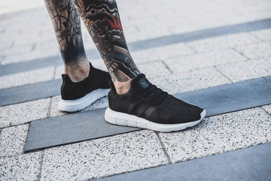 Giày Adidas Swift Run 'Core Black' B37726 - Ảnh 2