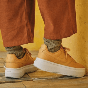 Alternative view of Giày Nike Court Vision Alta 'Cognac' DM0113-200