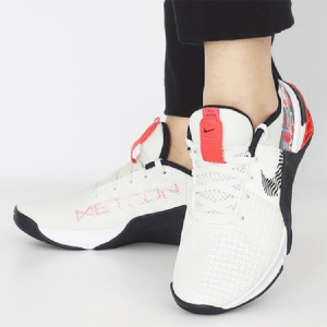 Alternative view of Giày Nike Metcon 8 Premium 'Paint Smudge' DO9327-101