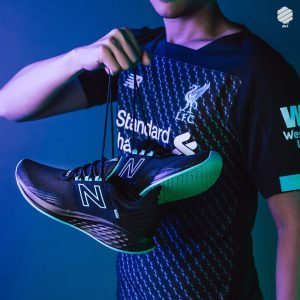 Alternative view of Giày New Balance Liverpool FC x FreshFoam ROAV MROAVLF