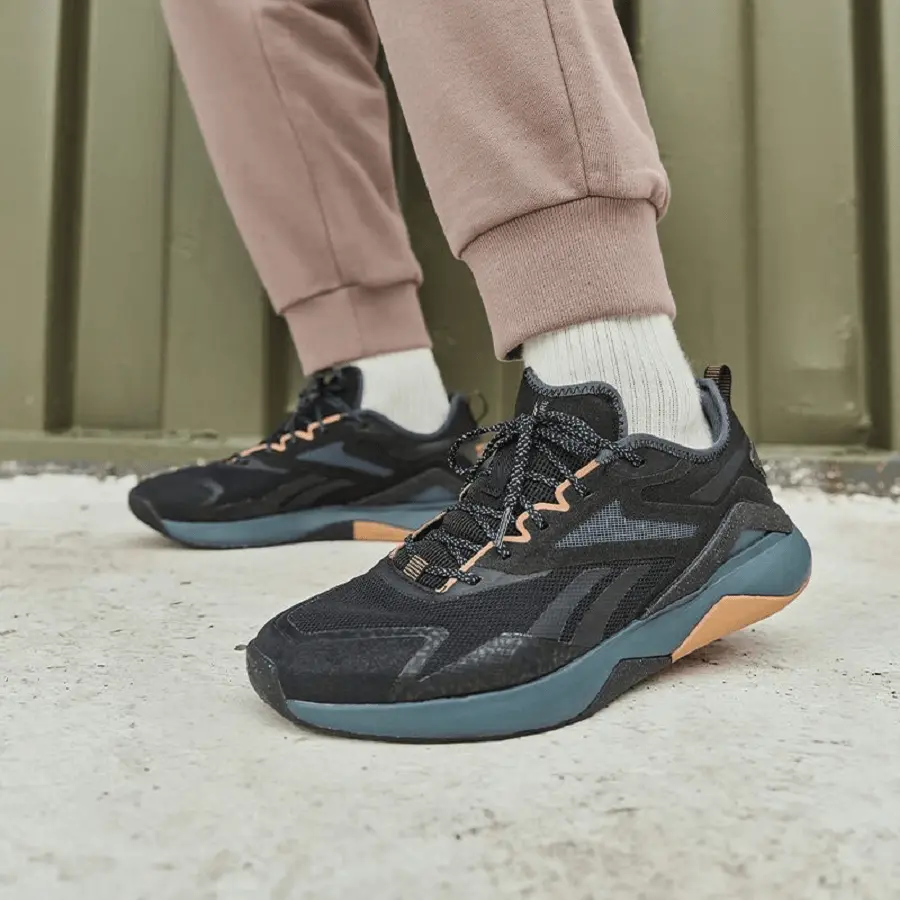 Alternative view of Giày Reebox Nanoflex Adventure TR 2 'Black Hoops Blue' 100033332