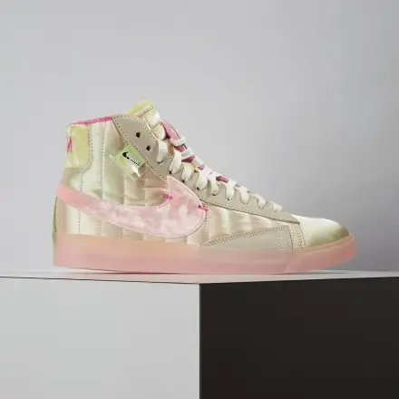 Alternative view of Giày Nike Wmns Blazer Mid Rebel 'Spring Festival' DD8482-163