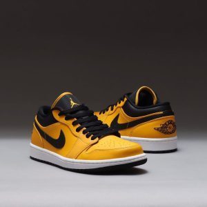 Alternative view of Giày Nike Air Jordan 1 Low 'University Gold Black' 553558-700