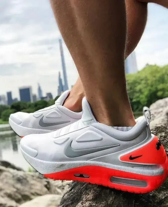 Alternative view of Giày Nike Adapt Auto Max Pure 'Grey Red' CW7271-002