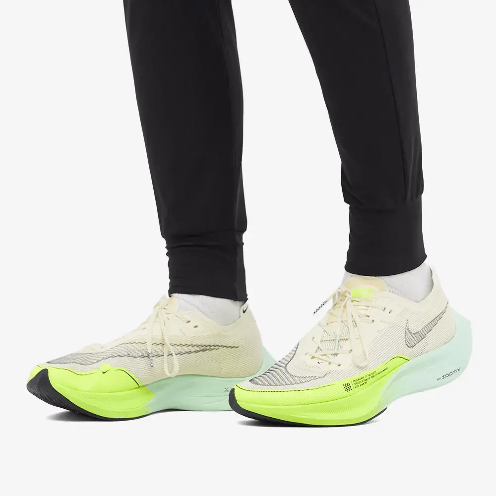 Alternative view of Giày Nike ZoomX Vaporfly Next% 2 'Coconut Milk' DV9431-100