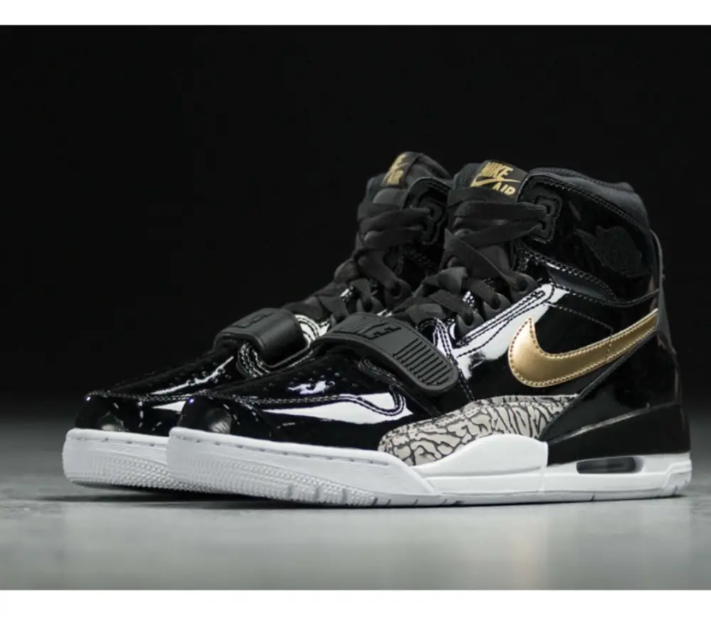 Alternative view of Giày Nike Air Jordan Legacy 312 'Black Gold' AV3922-007