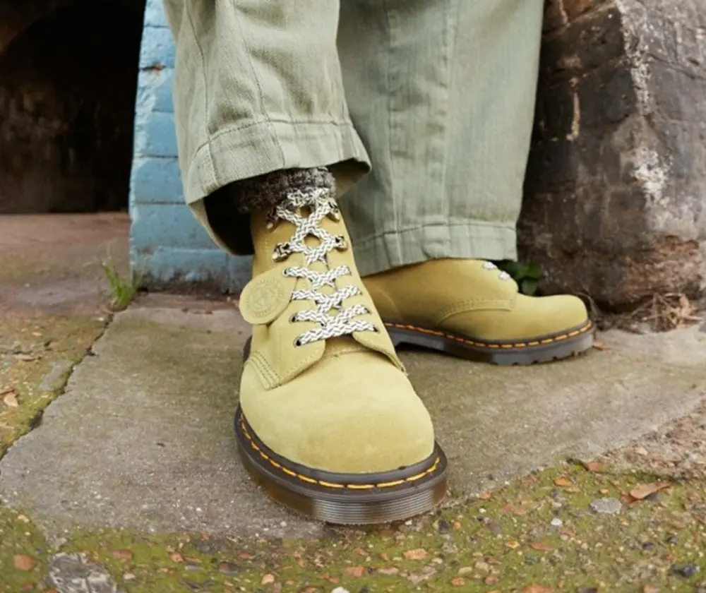 Alternative view of Giày Dr.Martens MIE 101 HDW 'Suede Green' 30586385