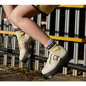 Alternative view of Giày Dr.Martens Betan ‘Beige’ 30617292