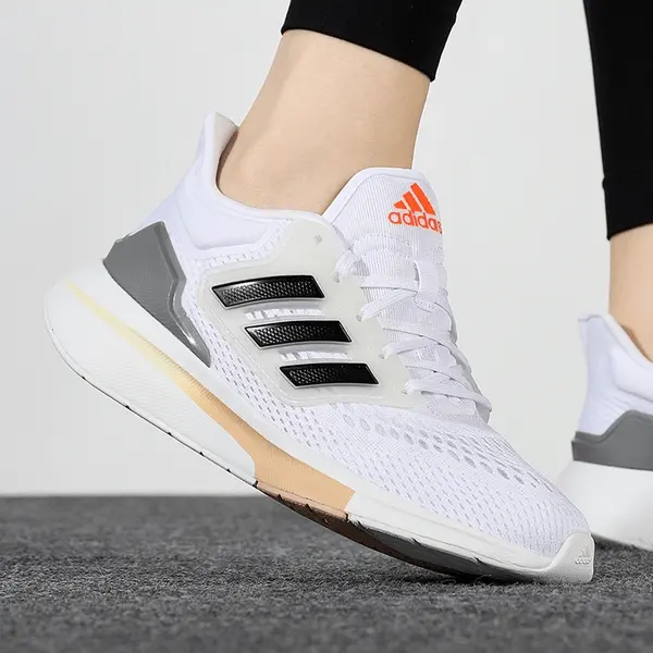 Alternative view of Giày Adidas EQ21 'Iron Metallic' H00540