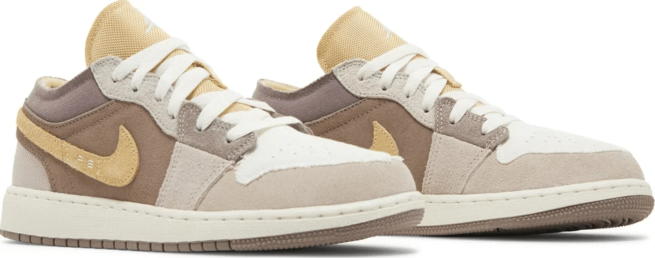 Giày Nike Air Jordan 1 Low SE Craft GS 'Inside Out - Taupe Haze' dz4465-200 - Ảnh 3