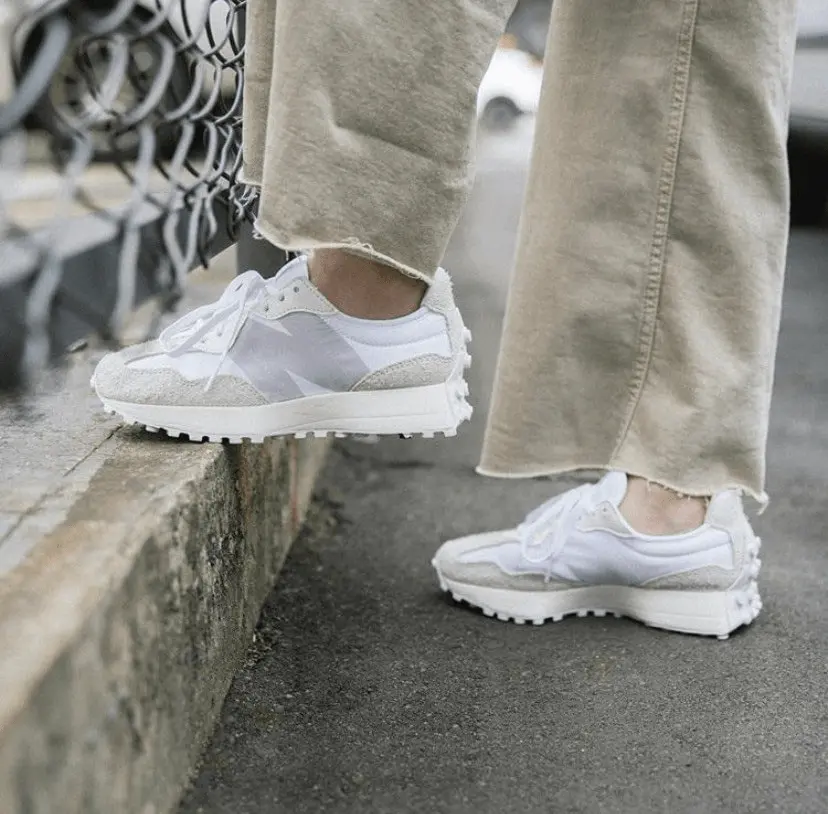 Alternative view of GIày New Balance Wmns 327 'White Moonbeam' WS327SFD
