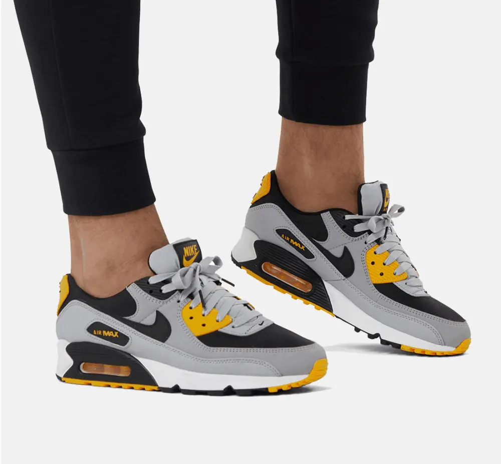 Alternative view of Giày Nike Air Max 90 'Classic Batman' DH4619-003