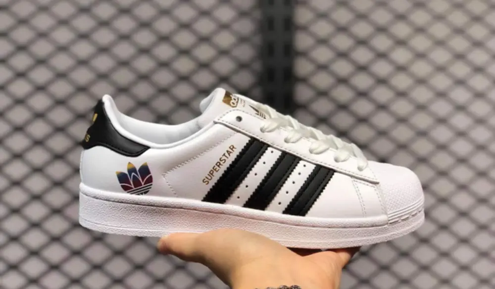 Giày Adidas Wmns Superstar 'Gold Metallic' FX8543 - Ảnh 3