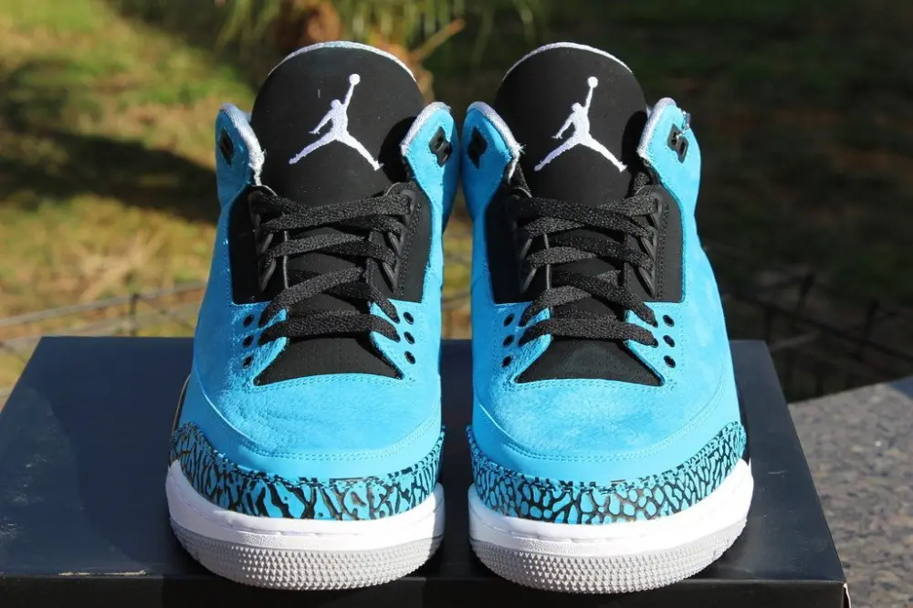 Alternative view of Giày Nike Air Jordan 3 Retro 'Powder Blue' 136064-406