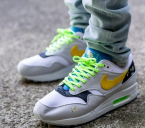 Alternative view of Giày Nike Air Max 1 GS 'Daisy' CW5861-100