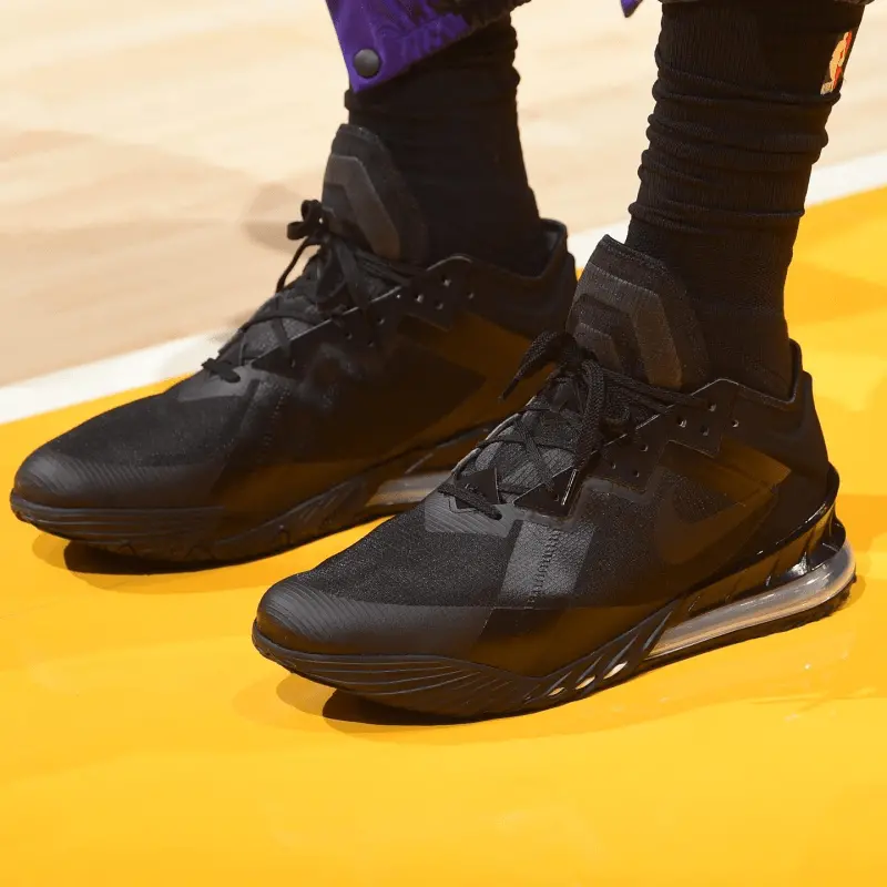 Alternative view of Giày Nike LeBron 18 Low 'Zero Dark 23' CV7562-004