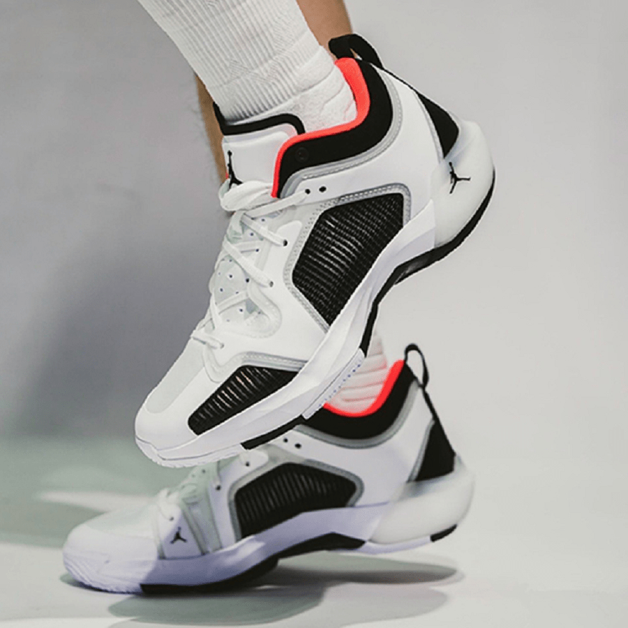 Giày Nike Air Jordan XXXVII Low PF 'White Black Siren Red' DQ4123-100 - Ảnh 2